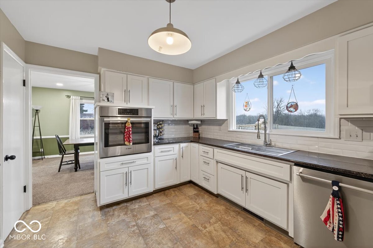 4312 South New Columbus Road Anderson, IN 46013 - Photo 11 of 32 Gallery Image 11