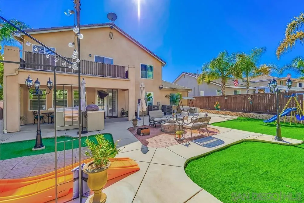 32758 Stonefield Lane Temecula, CA 92592 - Photo 27 of 30 a view of a backyard with sitting area