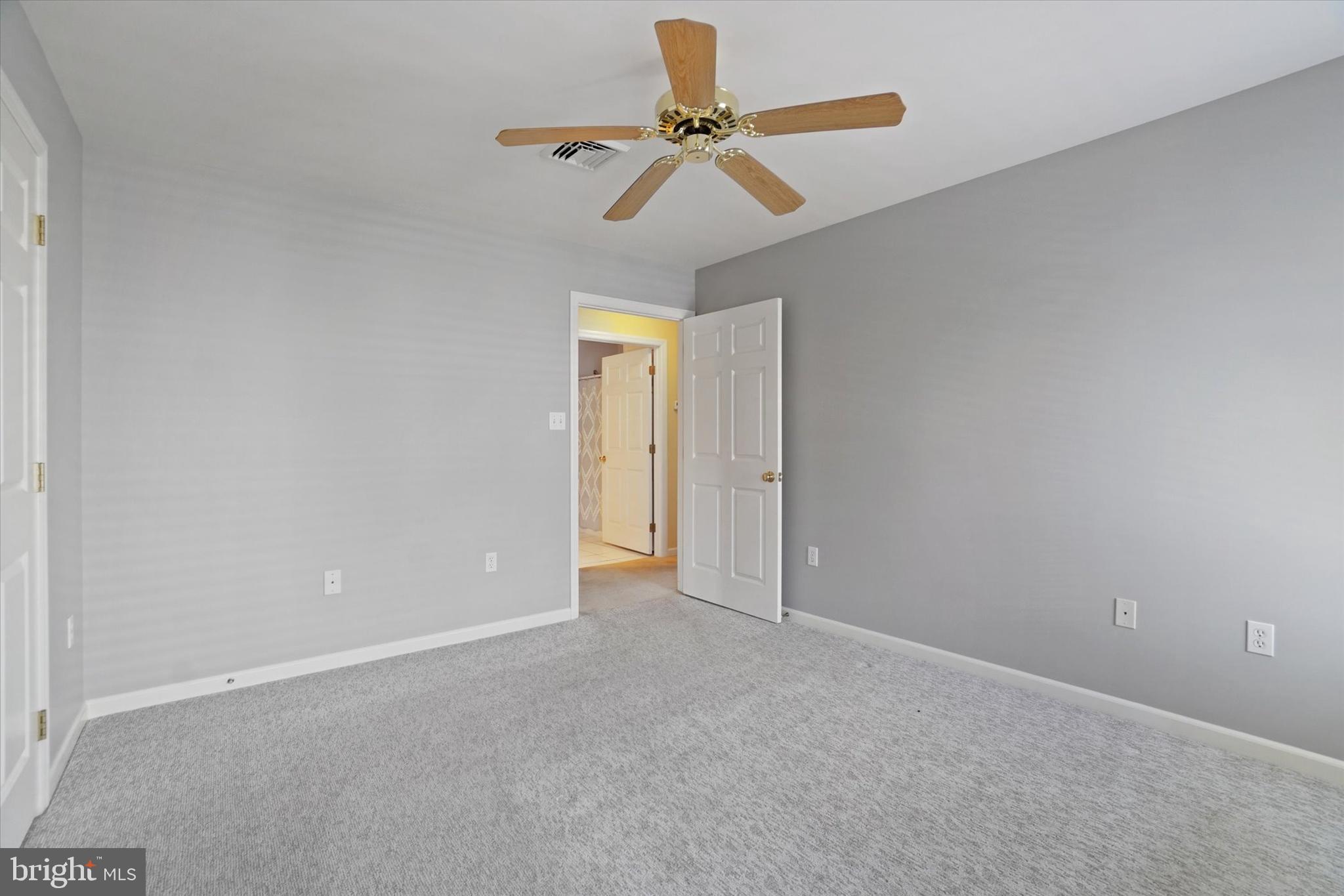 670 Kyle Road York, PA 17404 - Photo 12 of 29 Gallery Image 12