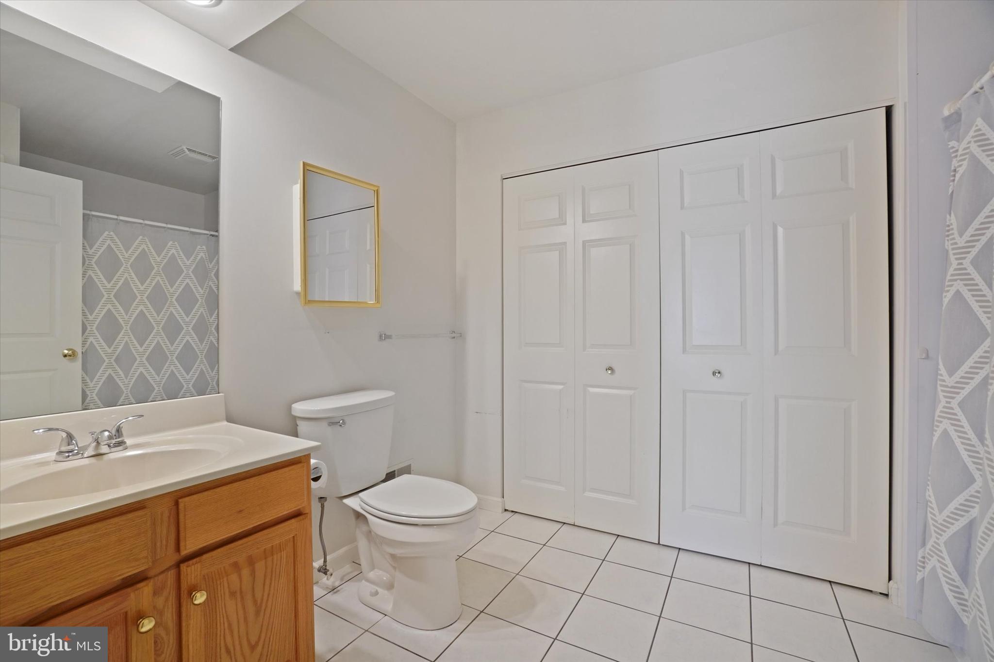 670 Kyle Road York, PA 17404 - Photo 9 of 29 Gallery Image 9