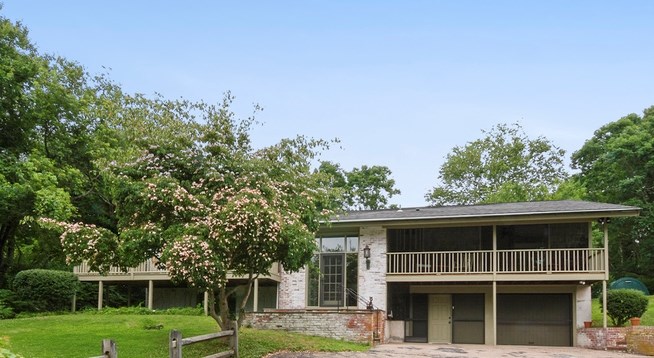 18 Happy Valley Road Westerly, RI 02891 - Photo 3 of 24