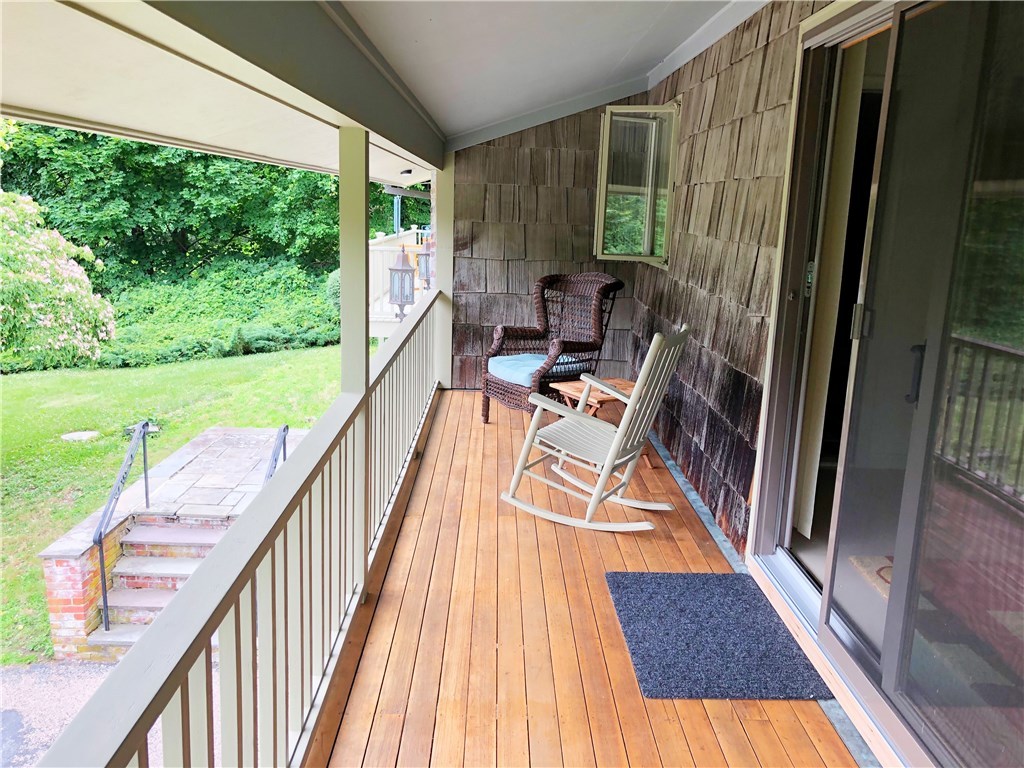 18 Happy Valley Road Westerly, RI 02891 - Photo 5 of 24