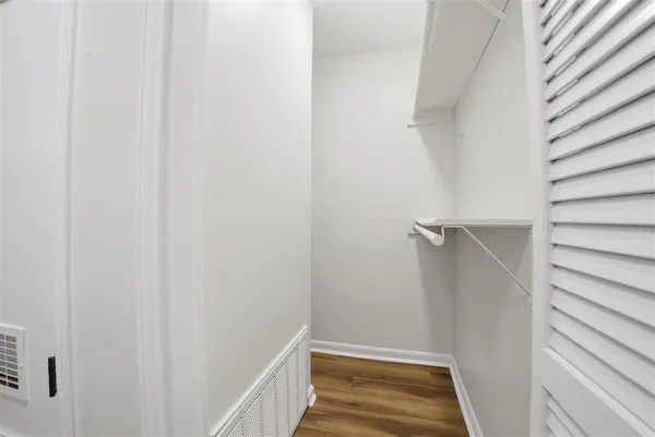 $359,000 | 1425 North Chateau Circle, Lake Charles, LA 70605