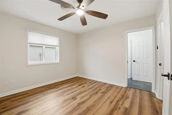 $359,000 | 1425 North Chateau Circle, Lake Charles, LA 70605