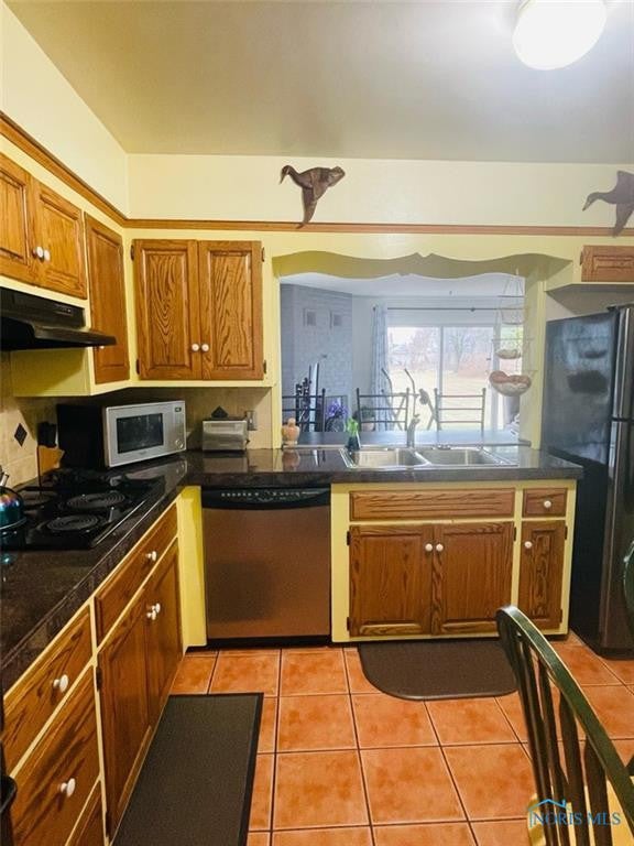 4022 Emmajean Road Toledo, OH 43607 - Photo 11 of 37 Gallery Image 11