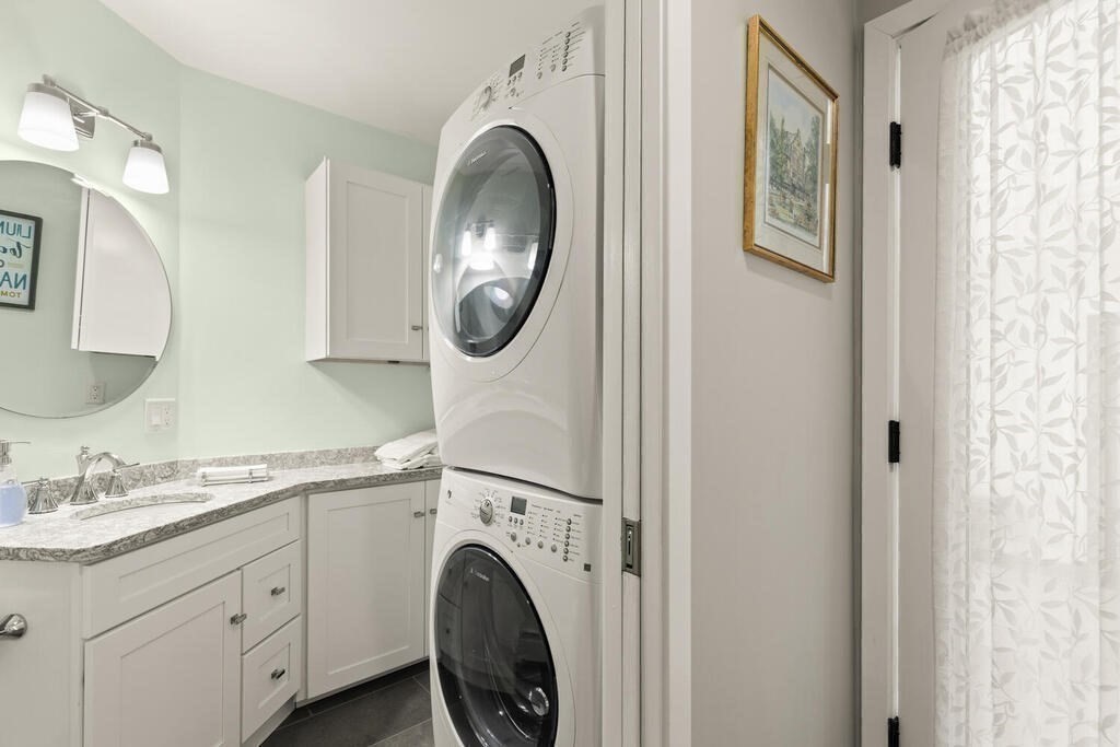 18 Appleton Lane Boxford, MA 01921 - Photo 26 of 42 a utility room with dryer and washer