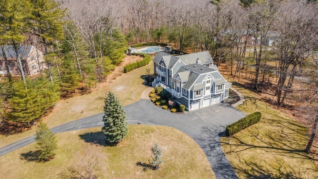 18 Appleton Lane Boxford, MA 01921 - Photo 42 of 42 a view of outdoor space and city view