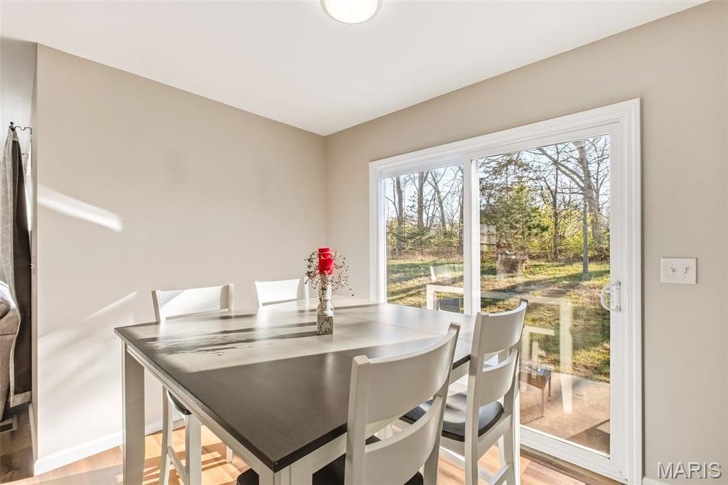 30 Round Table Court Winfield, MO 63389 - Photo 14 of 55