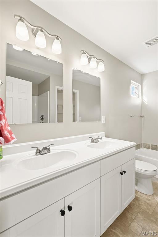 30 Round Table Court Winfield, MO 63389 - Photo 25 of 55