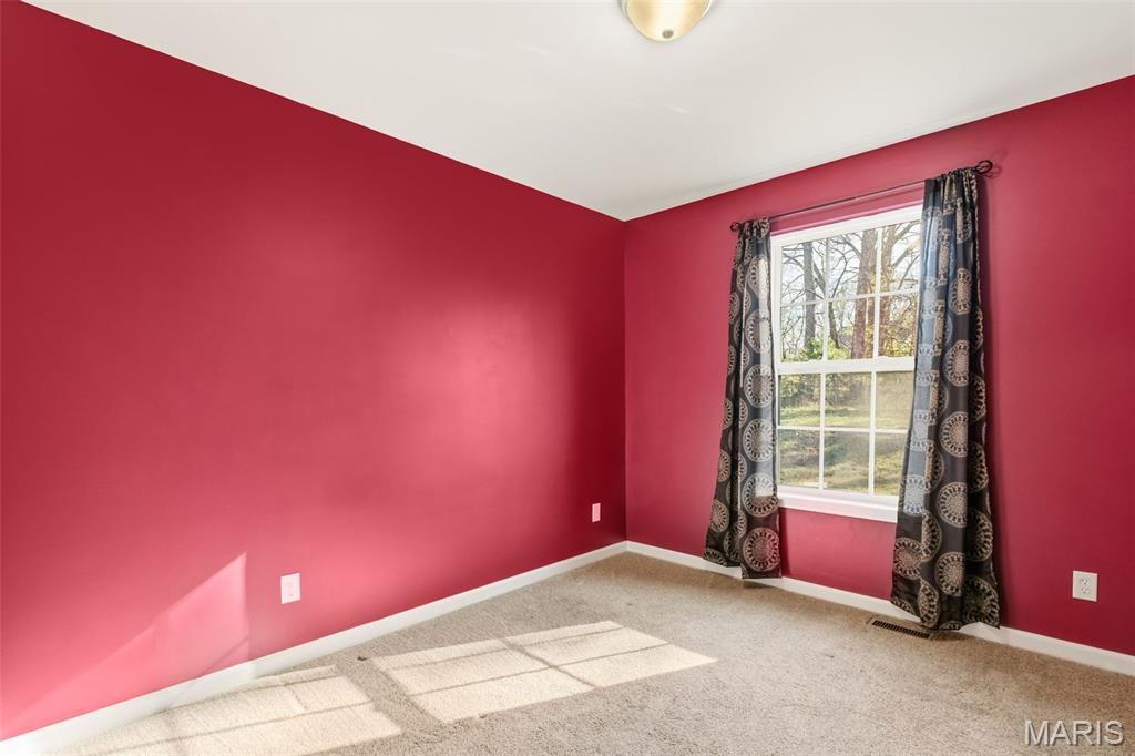 30 Round Table Court Winfield, MO 63389 - Photo 36 of 55