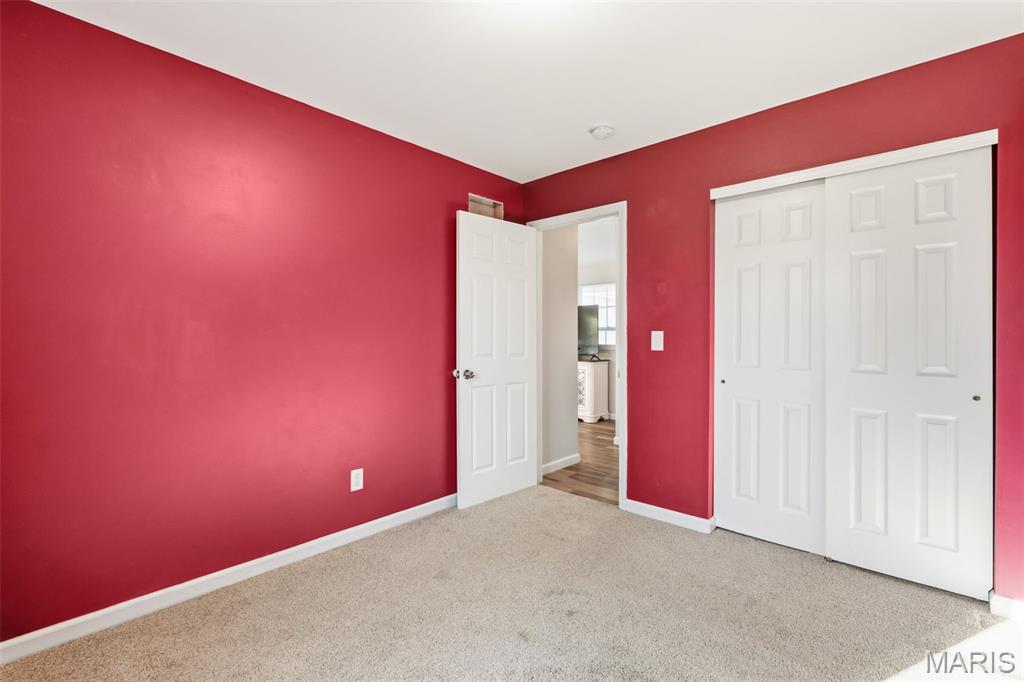 30 Round Table Court Winfield, MO 63389 - Photo 37 of 55