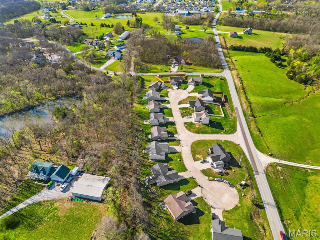 30 Round Table Court Winfield, MO 63389 - Photo 51 of 55