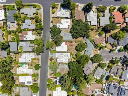 $1,995,000 | 4250 Ruthelma Avenue, Palo Alto, CA 94306