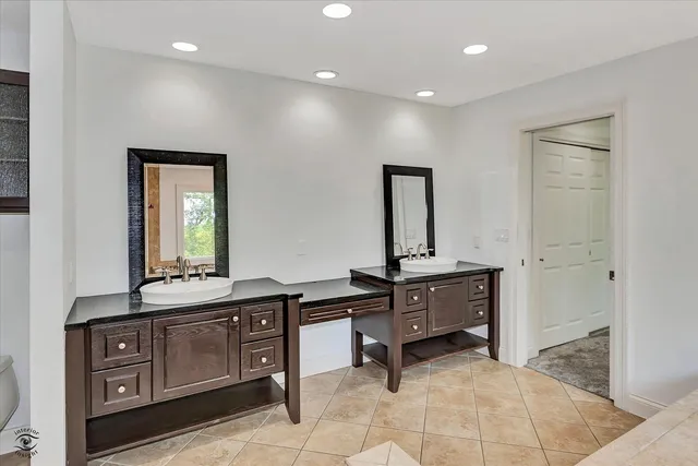 $675,000 | 2471 Girard Turn, Kankakee, IL 60901