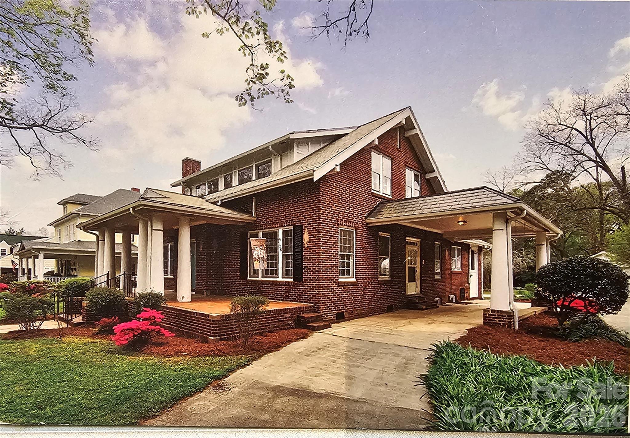 136 York Street Chester, SC 29706 - Photo 2 of 2 a front view of a house with yard