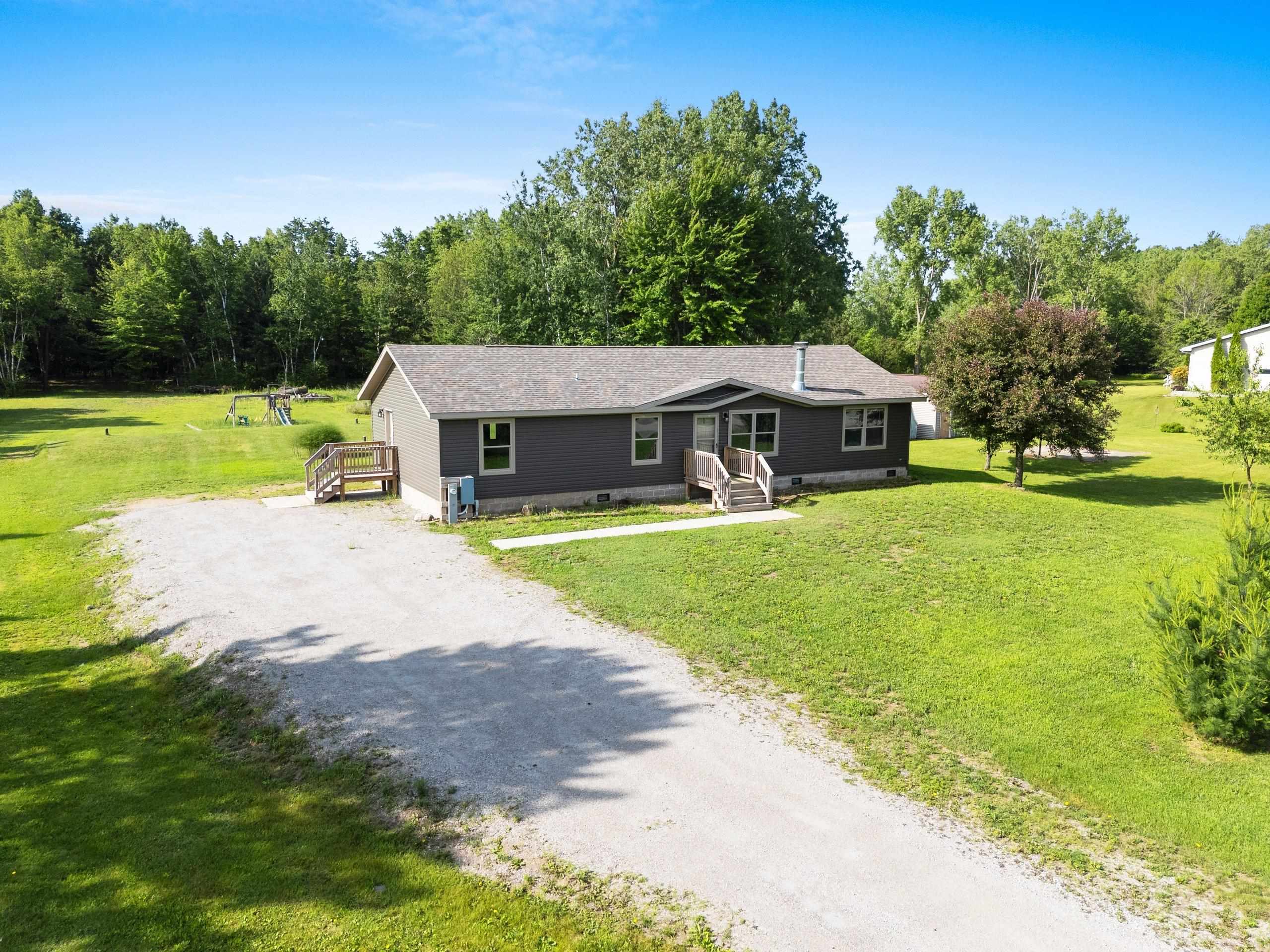 3231 Airport Road Oconto, WI 54153 - Photo 1 of 1 Gallery Image 1