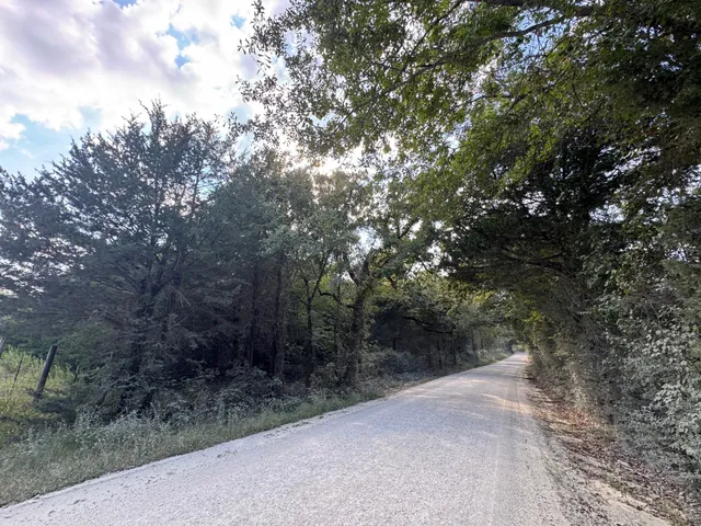 $330,000 | 3674-3698 County Road 427, Marquez, TX 77865