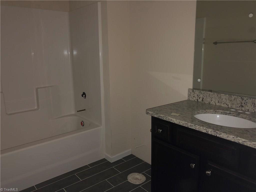 3414 Amber Mdws Road, Unit 32 High Point, NC 27265 - Photo 18 of 29