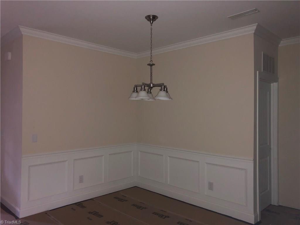 3414 Amber Mdws Road, Unit 32 High Point, NC 27265 - Photo 5 of 29