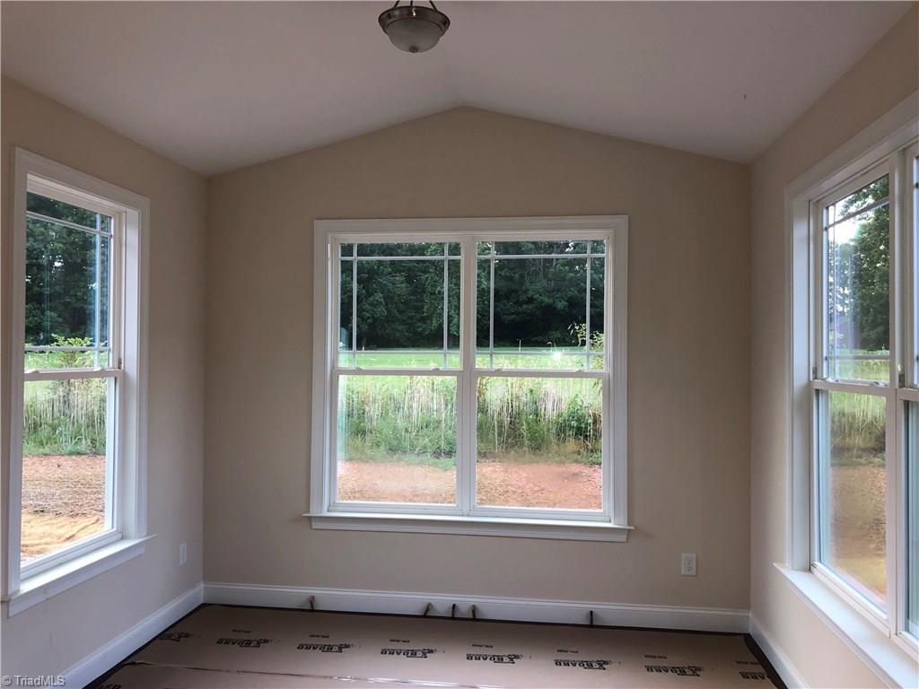 3414 Amber Mdws Road, Unit 32 High Point, NC 27265 - Photo 8 of 29