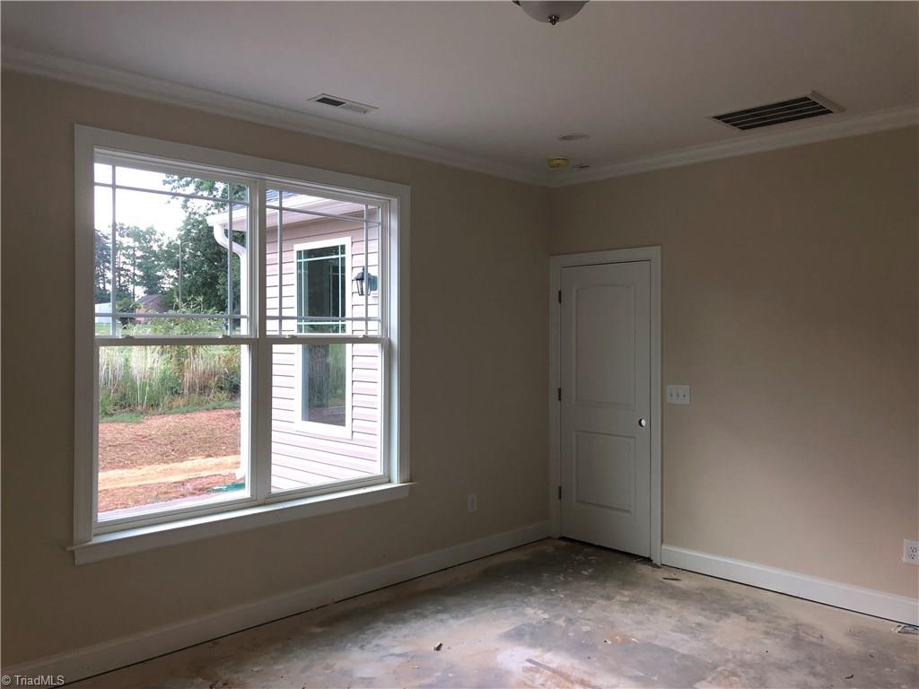 3414 Amber Mdws Road, Unit 32 High Point, NC 27265 - Photo 9 of 29