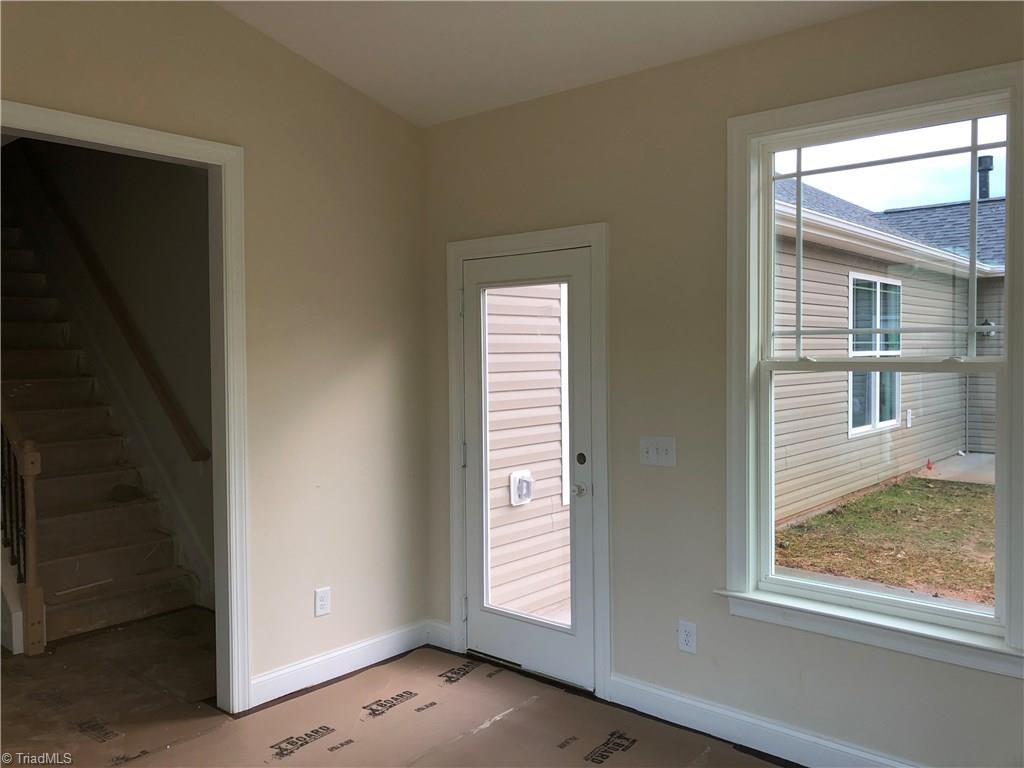 3414 Amber Mdws Road, Unit 32 High Point, NC 27265 - Photo 10 of 29