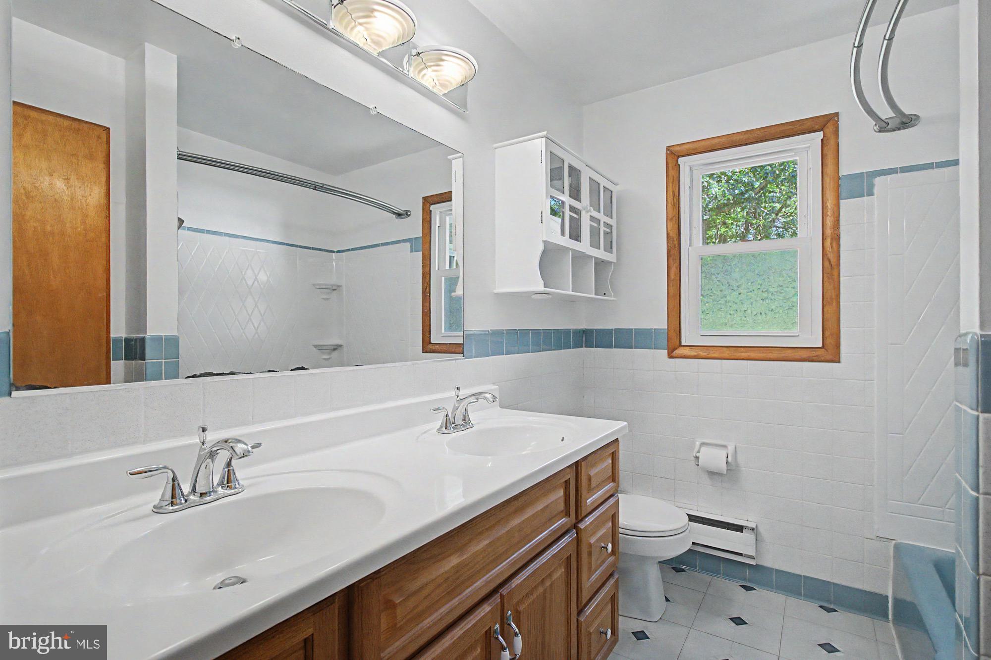 819 Walters Mill Road Forest Hill, MD 21050 - Photo 31 of 47 Full bath with tub/shower