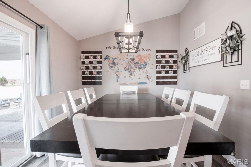 3404 Navajo Trail Shiloh, IL 62221 - Photo 14 of 59