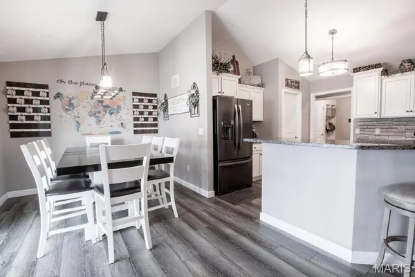 $692,900 | 3404 Navajo Trail, Shiloh, IL 62221