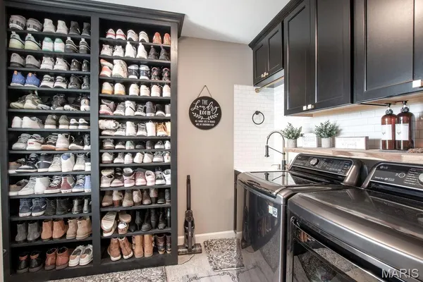 $692,900 | 3404 Navajo Trail, Shiloh, IL 62221