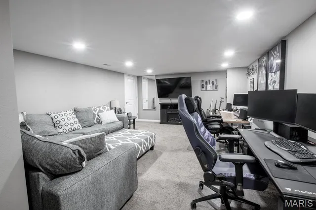 $699,900 | 3404 Navajo Trail, Shiloh, IL 62221