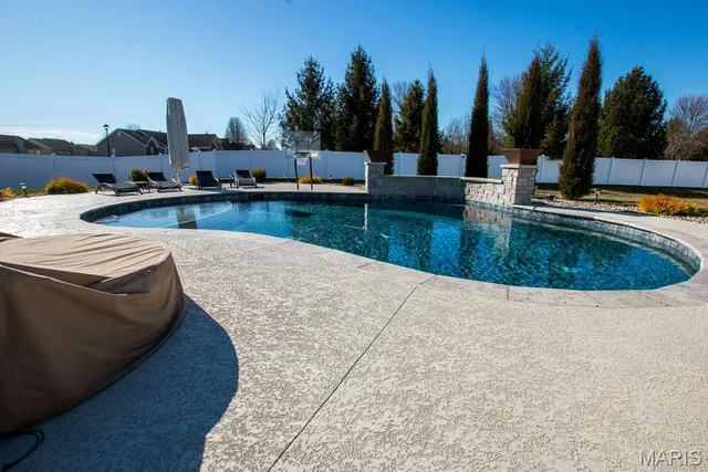 $699,900 | 3404 Navajo Trail, Shiloh, IL 62221