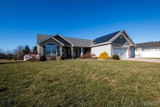 $699,900 | 3404 Navajo Trail, Shiloh, IL 62221