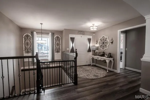 $692,900 | 3404 Navajo Trail, Shiloh, IL 62221