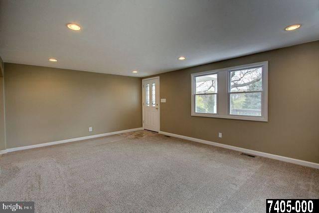 209 Aubel Road Delta, PA 17314 - Photo 4 of 25 Gallery Image 4