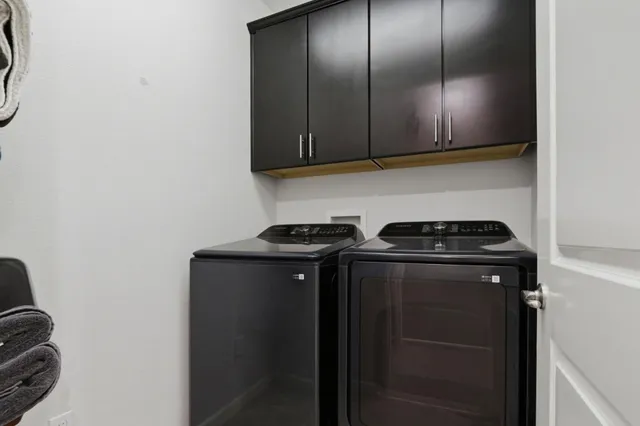 $1,098,000 | 1653 Hillsdale Avenue, Unit 4, San Jose, CA 95124