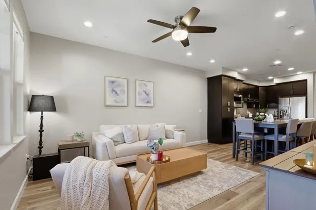 $1,098,000 | 1653 Hillsdale Avenue, Unit 4, San Jose, CA 95124