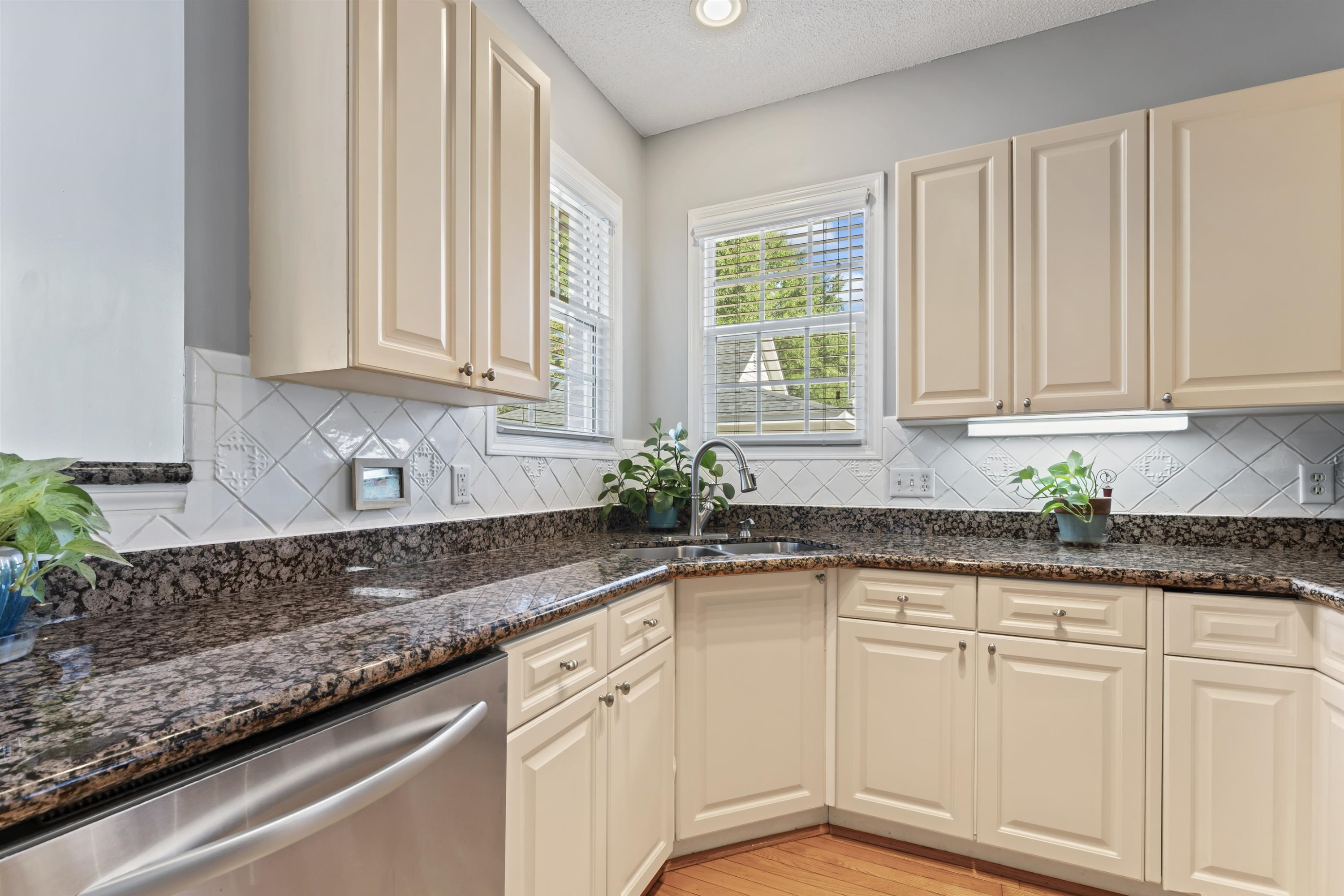 8316 Amber Leaf Court Raleigh, NC 27612 - Photo 10 of 35 Photo 10