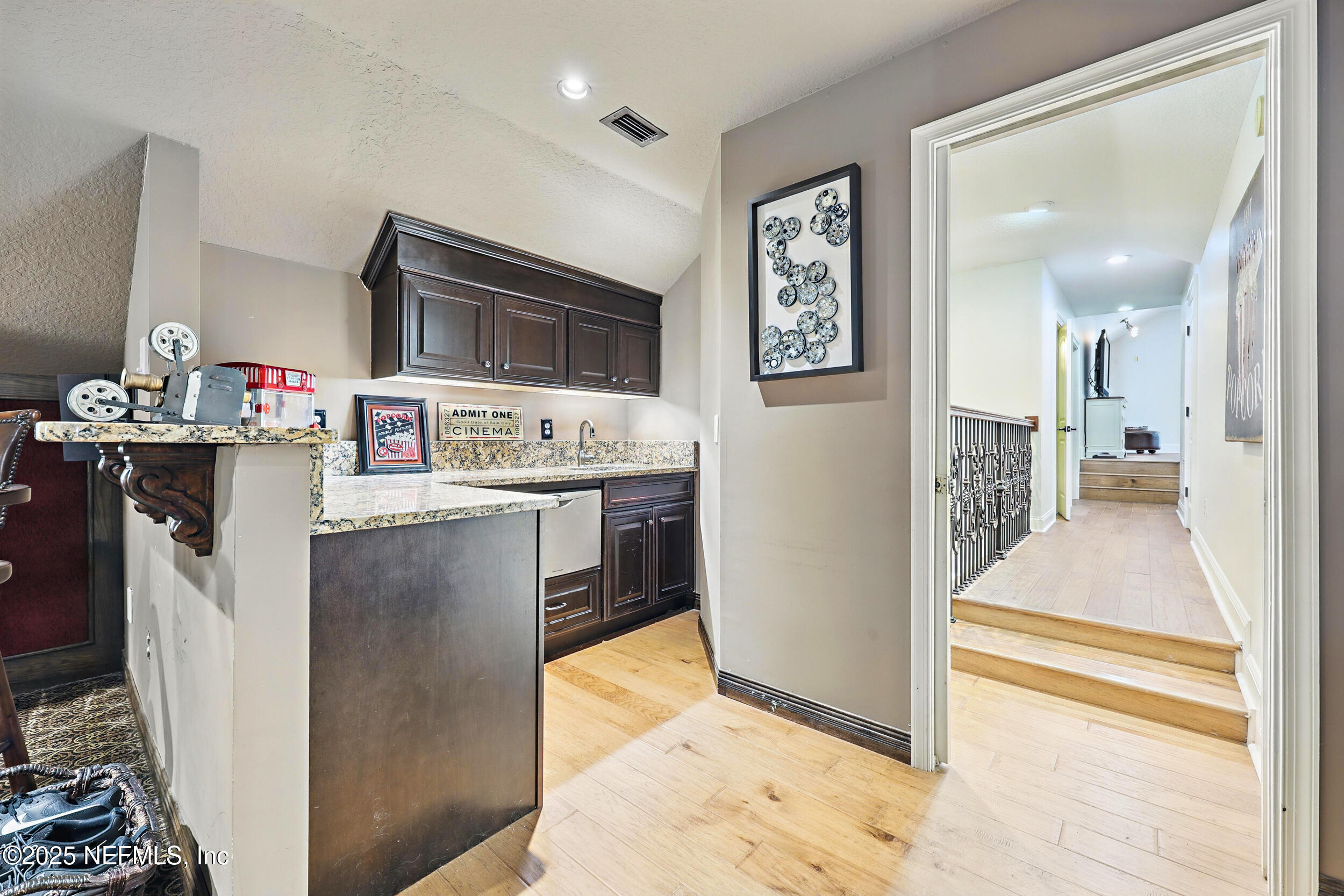 8007 Acorn Ridge Road Jacksonville, FL 32256 - Photo 50 of 76 the real estateographers_054