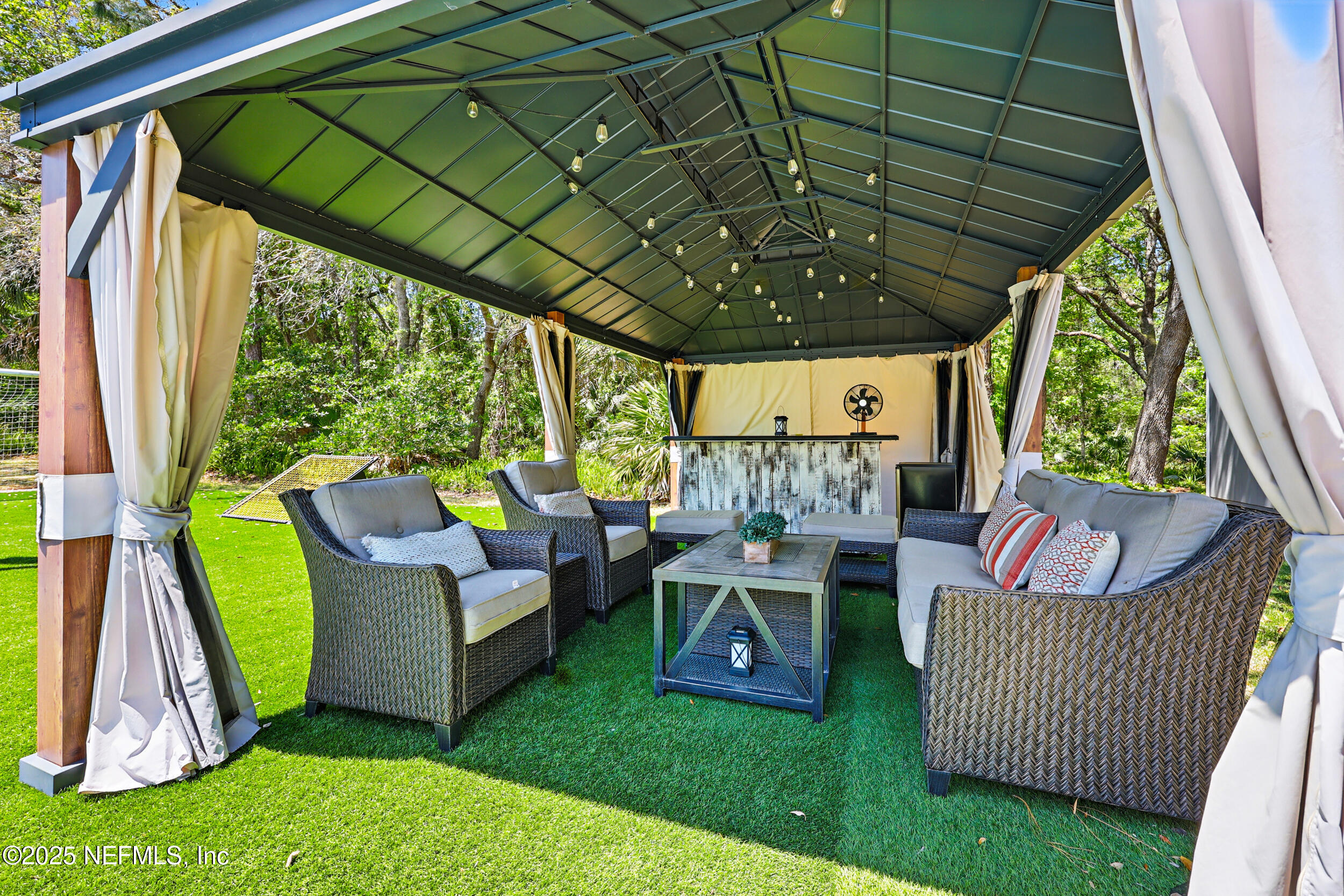 8007 Acorn Ridge Road Jacksonville, FL 32256 - Photo 65 of 76 a view of yard with patio