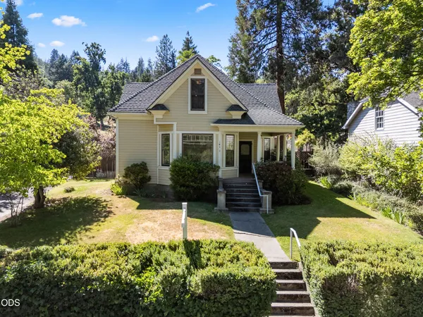 $799,000 | 143 Granite Street, Ashland, OR 97520