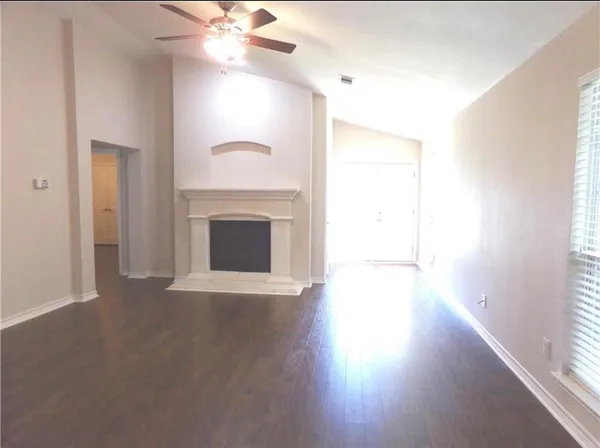 $2,200 | 11671 Cottontail Drive, Fort Worth, TX 76244