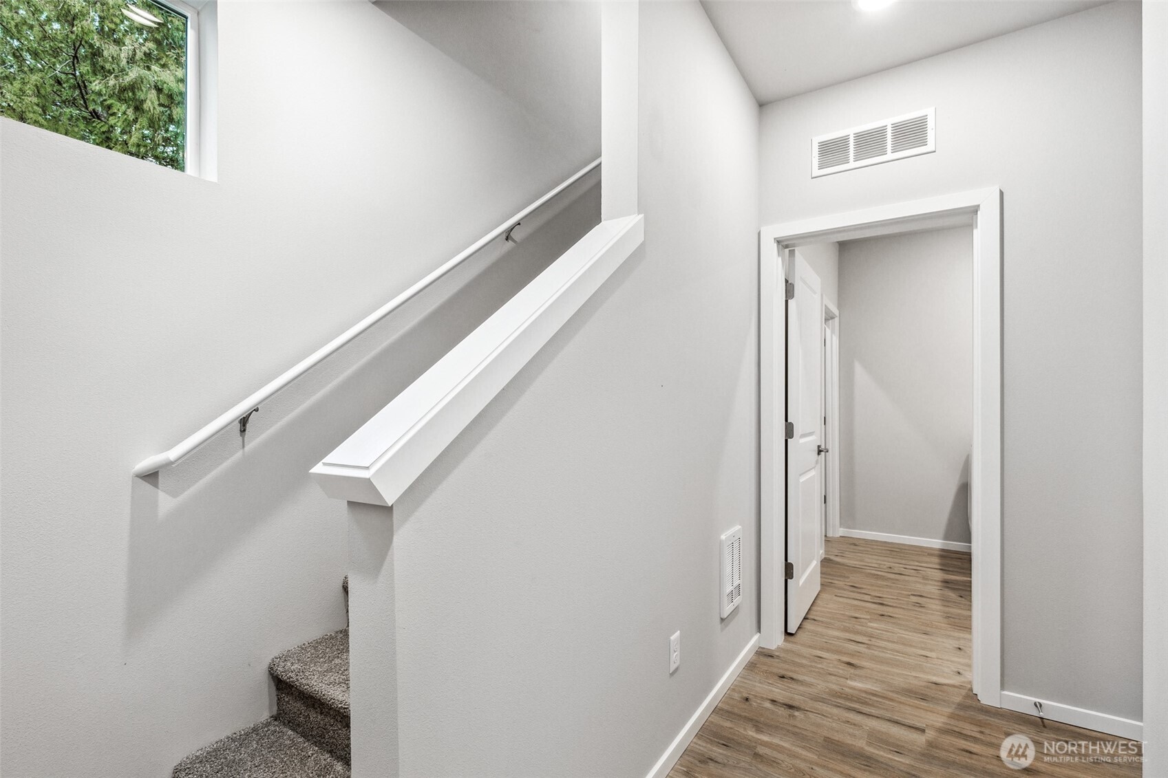 3874 Constellation Loop Bremerton, WA 98310 - Photo 3 of 17