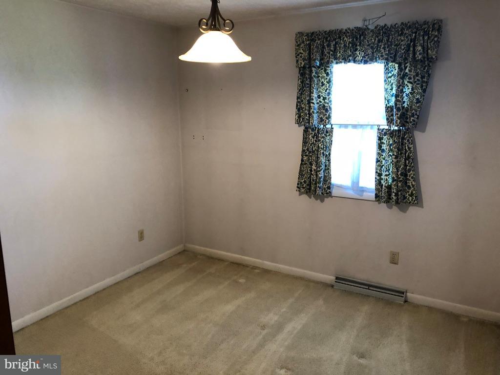 419 Chancellor Road York, PA 17403 - Photo 8 of 32 Bedroom 1 w/double doors