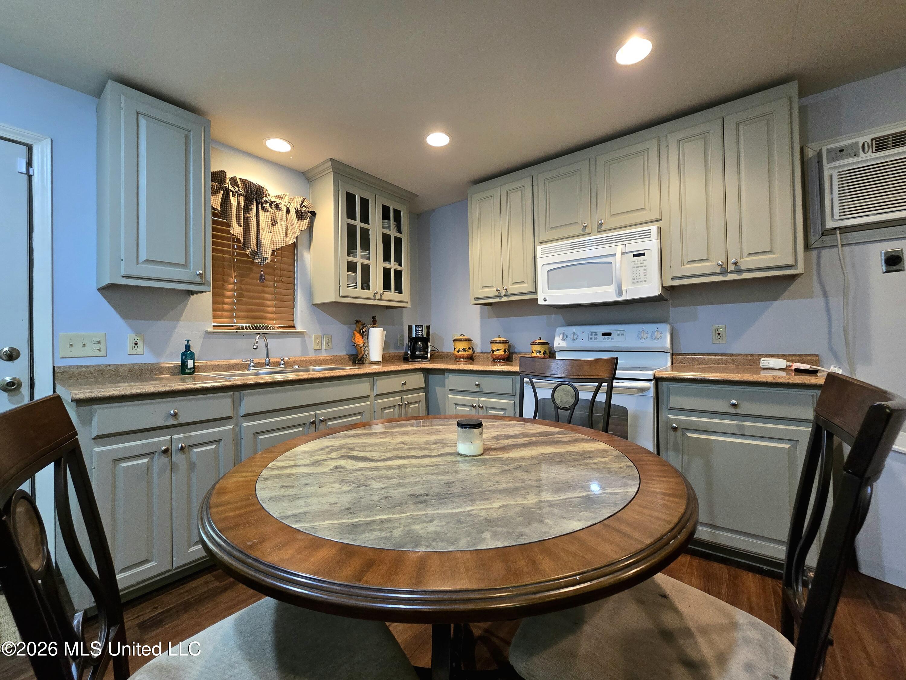 5582 White Apple Road Roxie, MS 39661 - Photo 53 of 70 1000004016