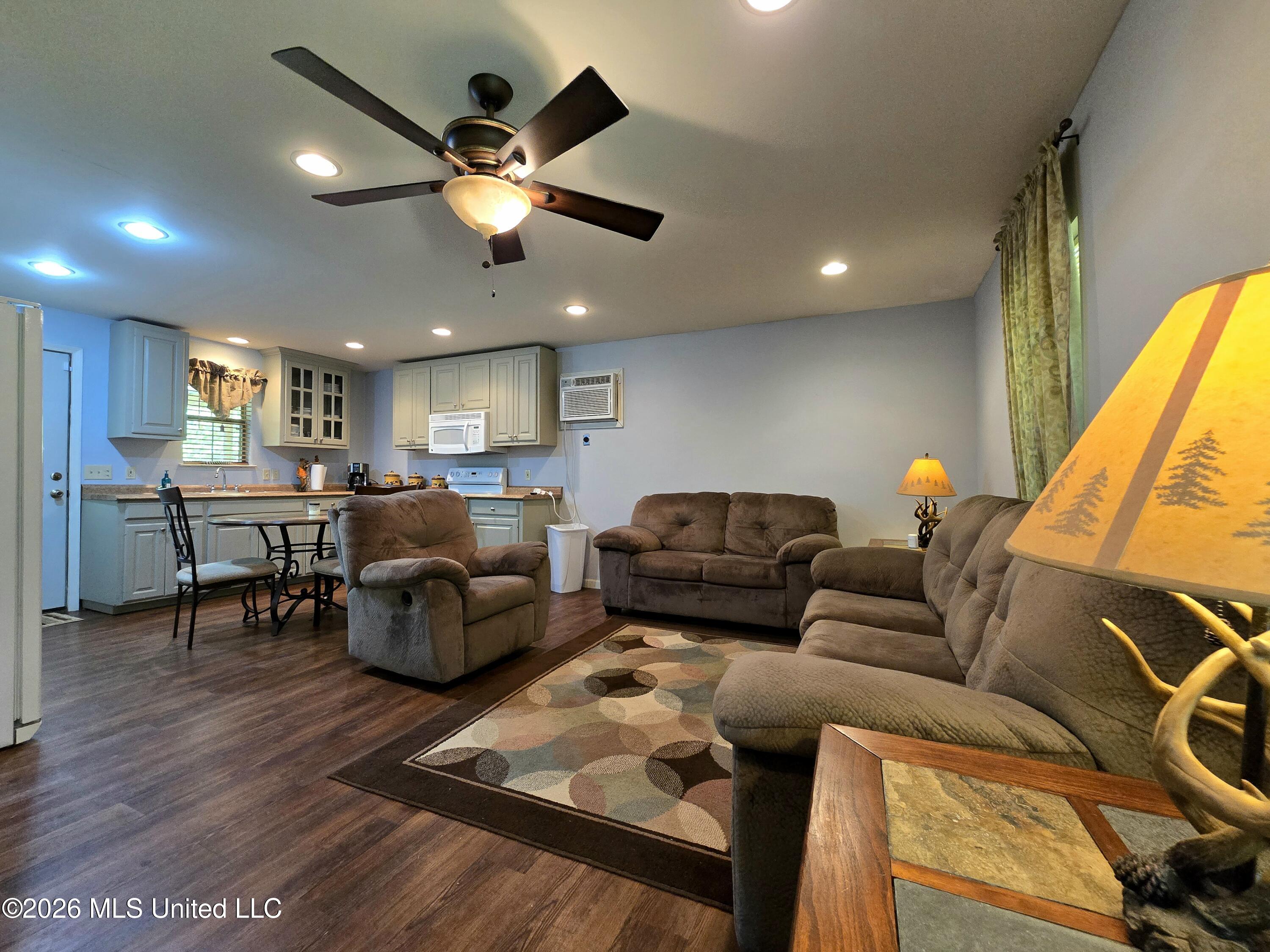 5582 White Apple Road Roxie, MS 39661 - Photo 57 of 70 1000004024