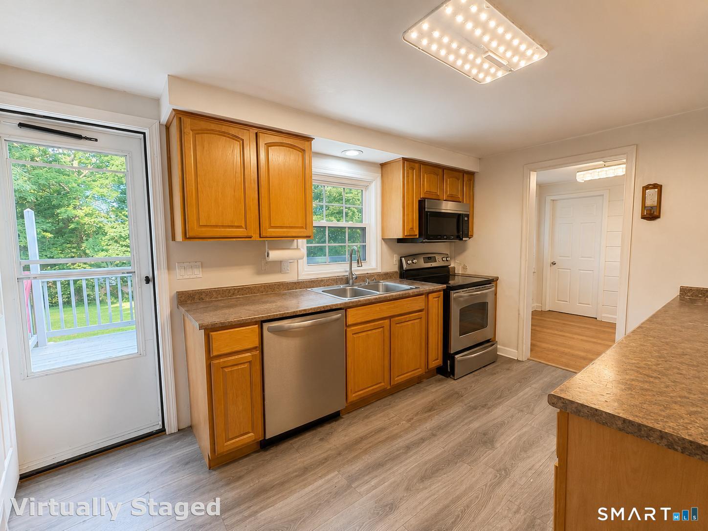104 Higby Road Middletown, CT 06457 - Photo 8 of 17 Gallery Image 8