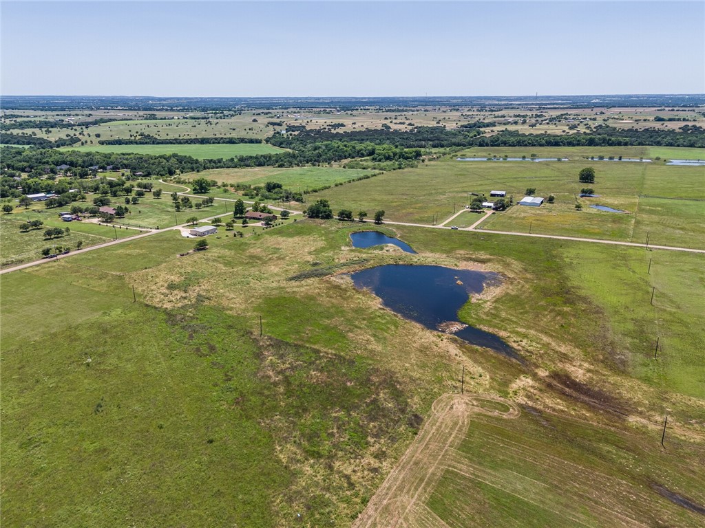 1370 Shiloh Church Road Crawford, TX 76638 - Photo 4 of 12