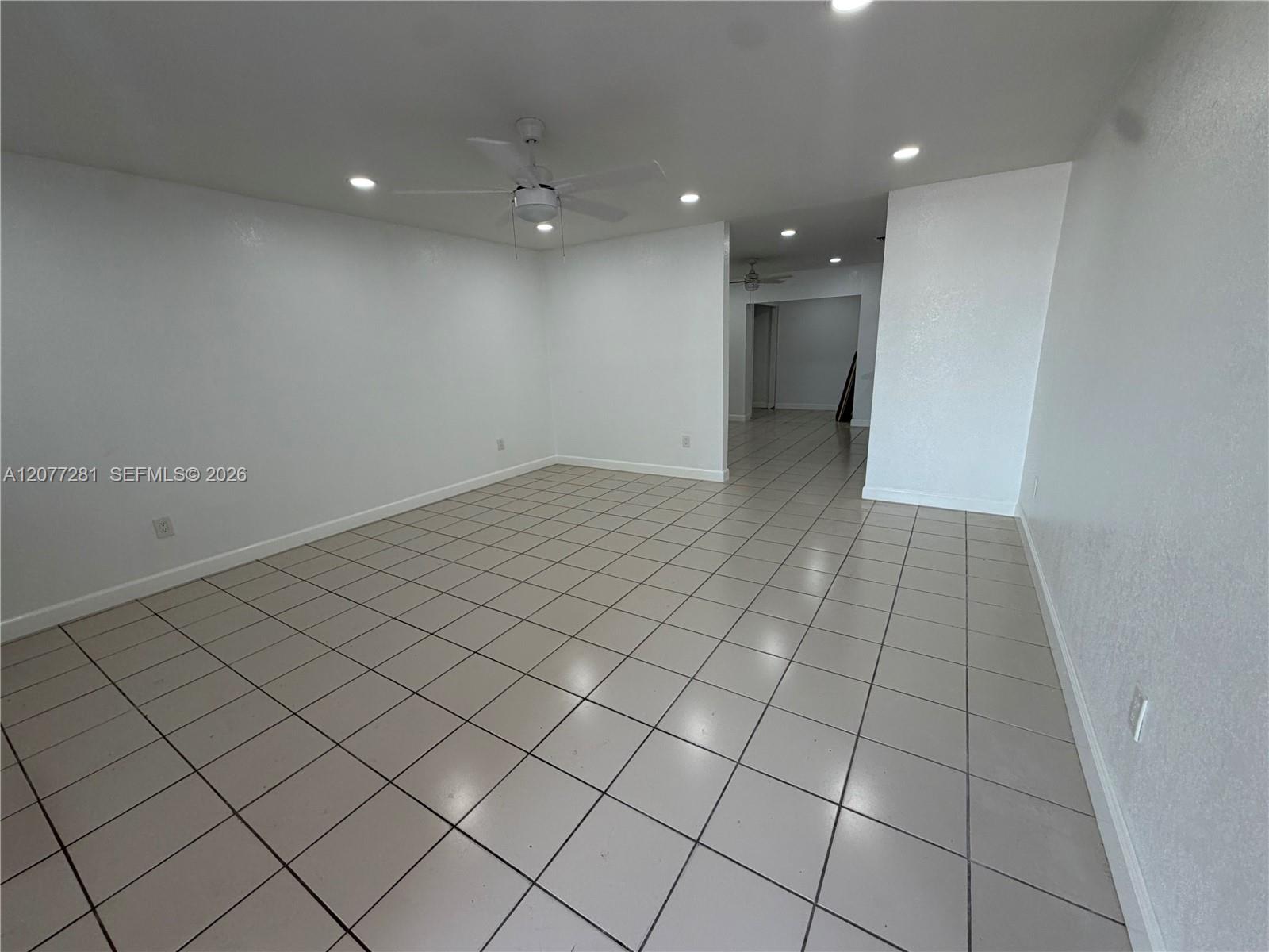 9986 Southwest 2nd Street Miami, FL 33174 - Photo 9 of 17 Gallery Image 9