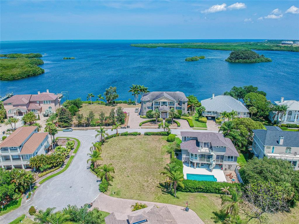 Ketch Court Tarpon Springs, FL 34689 - Photo 29 of 34